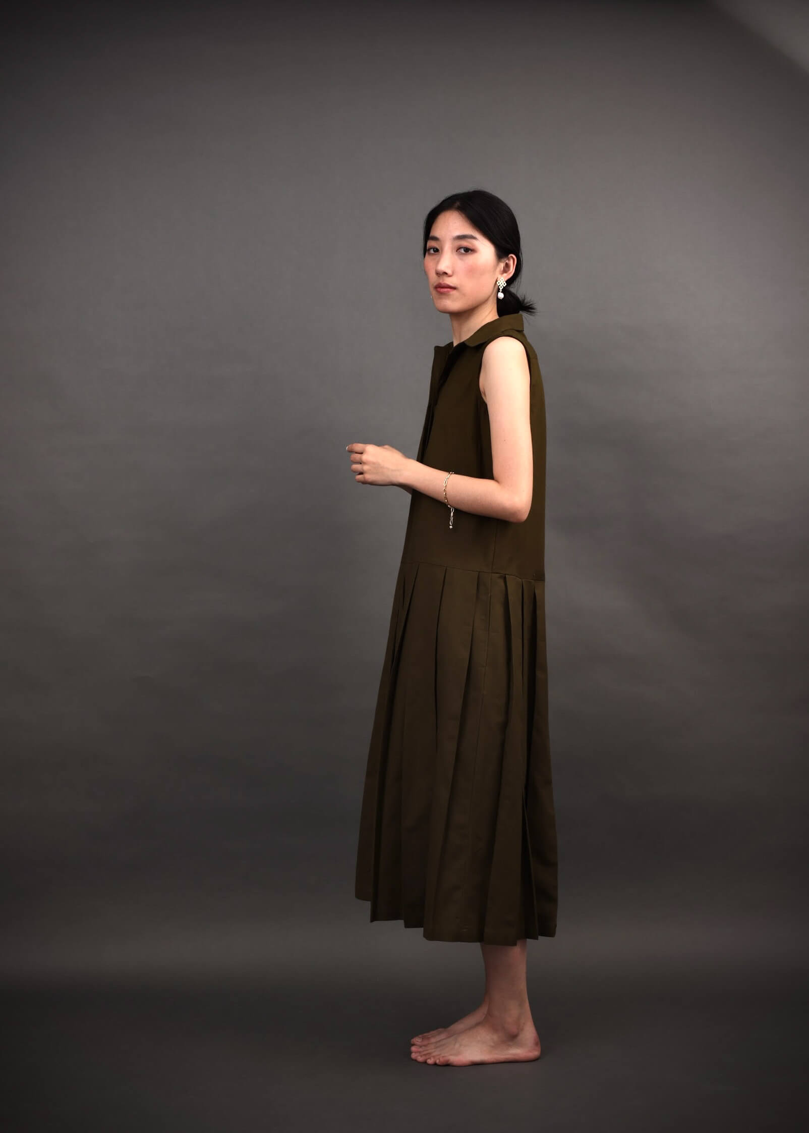 Tsu Pleated Dress - Mapcha
